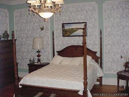 Port City Guest House Wilmington Oda fotoğraf